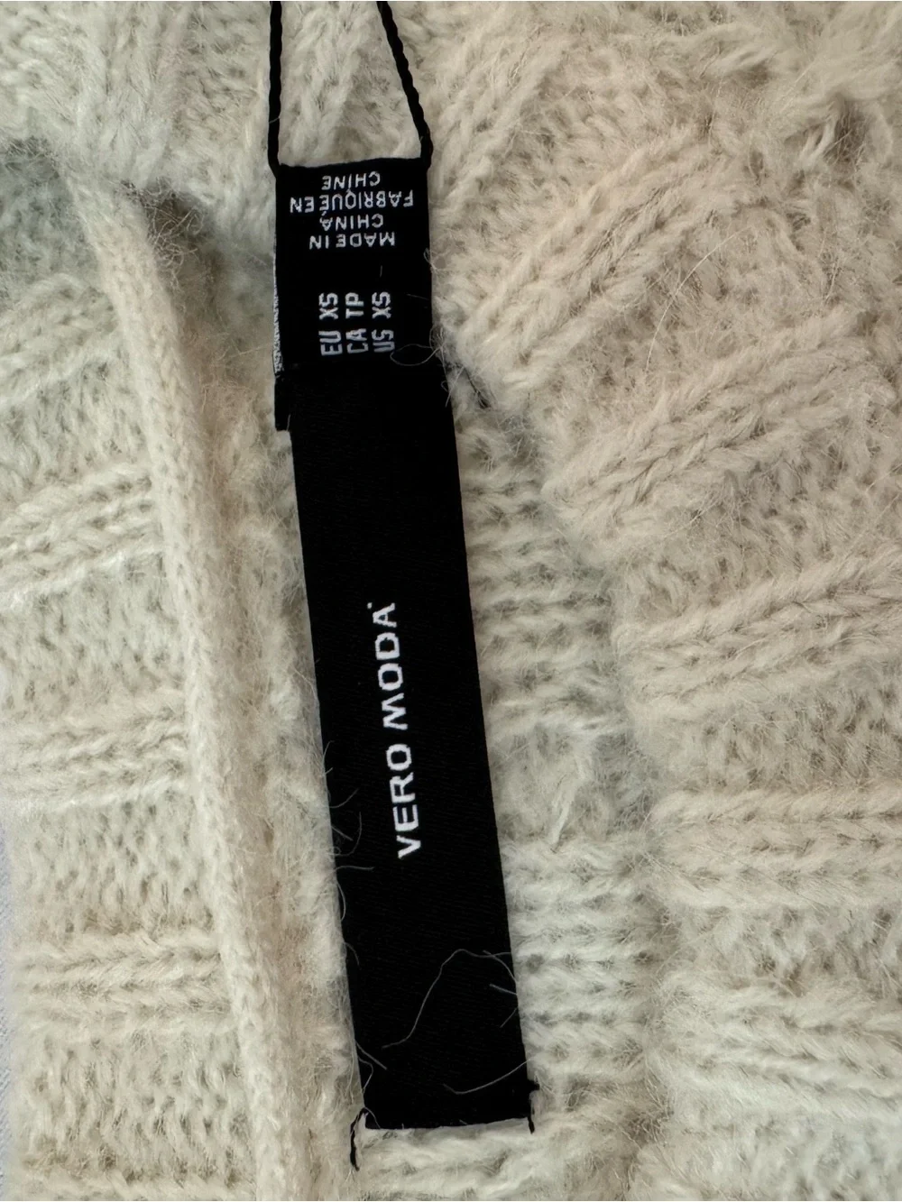 Vero Moda Cream Cable Knit Crewneck Sweater